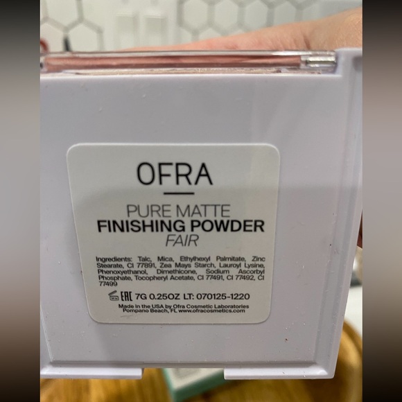 NEW OFRA Pure Matte Setting Powder, Fair - Picture 4 of 4